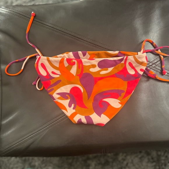Mikoh Hula Hula Tie Side Classic String Bikini Bottom Small New NWOT - Picture 15 of 16